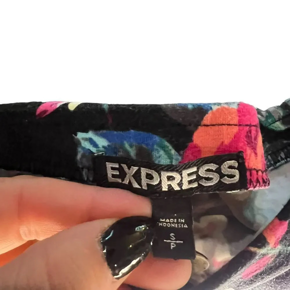 Express Women's‎ Small Multicolor Floral Print Elastic Waist Pull-On Mini Skirt - Picture 2 of 3